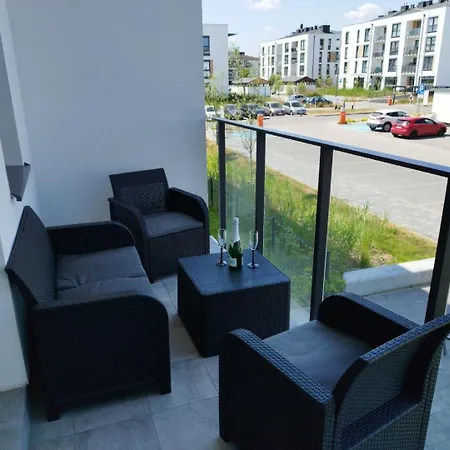 Luxus Roza דירה *